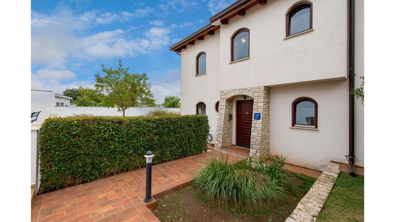 Holiday Home Bellavista Tar-Vabriga Exterior foto